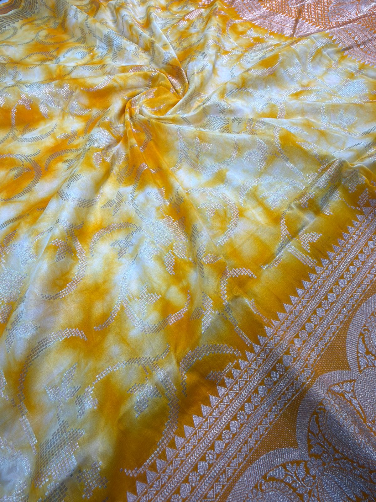 Banarasi Butter Silk Shibori Tye&Dye Saree