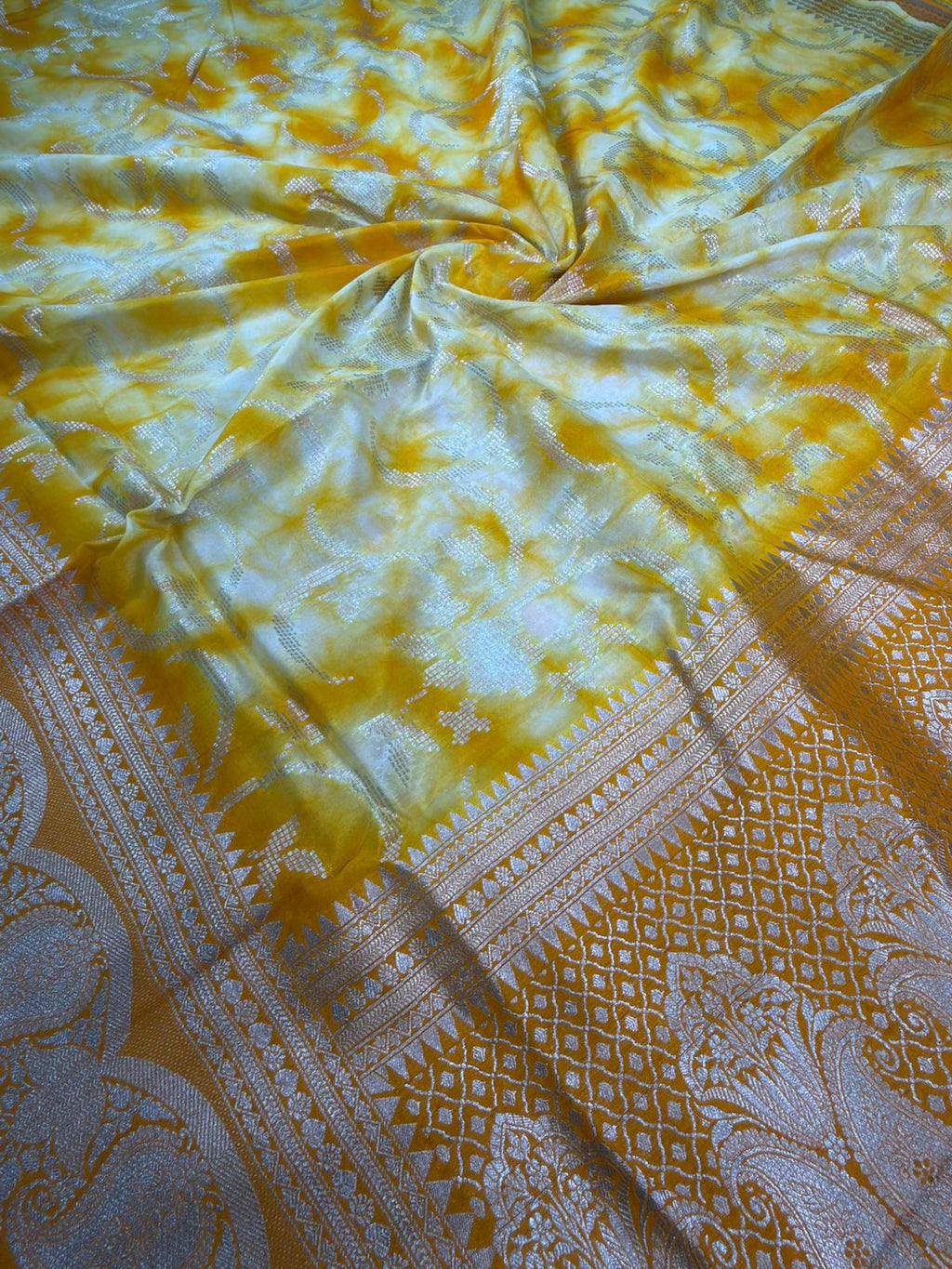 Banarasi Butter Silk Shibori Tye&Dye Saree