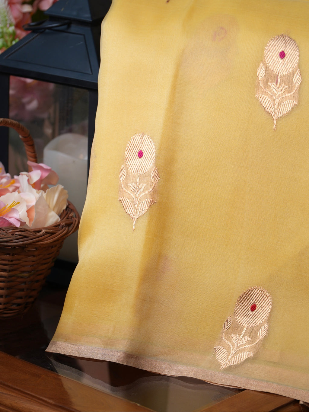 Banarasi Pure Kora Organza Handwoven Silk Saree