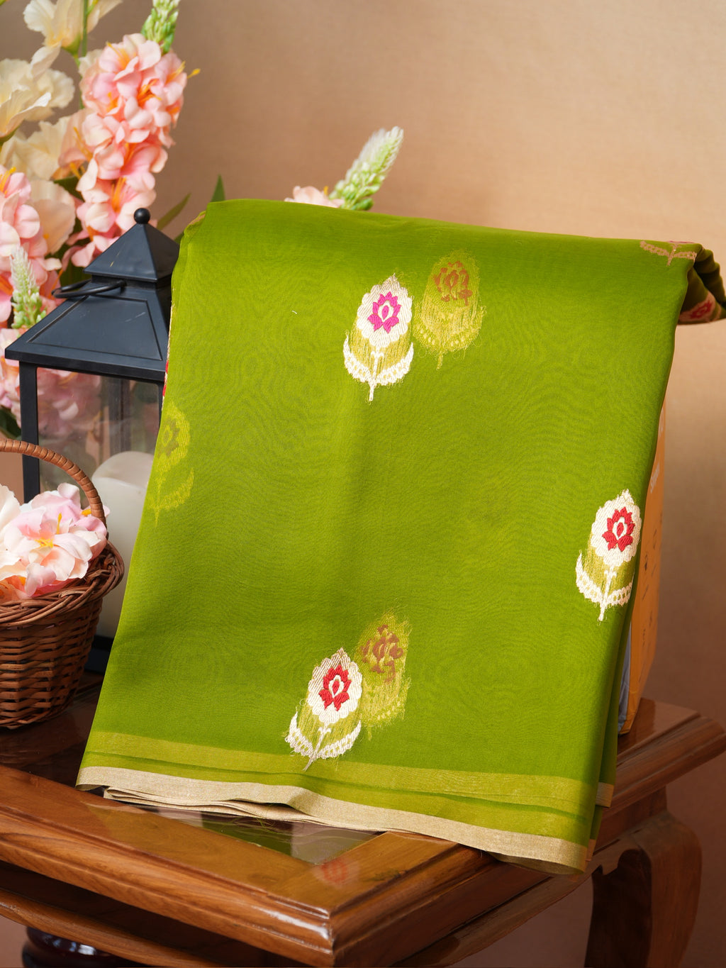 Banarasi Pure Kora Organza Handwoven Silk Saree