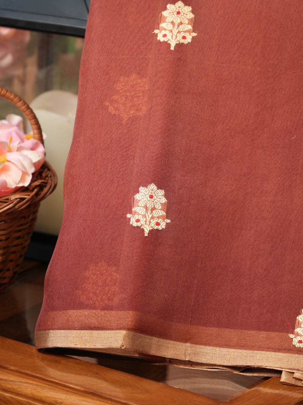 Banarasi Pure Kora Organza Handwoven Silk Saree