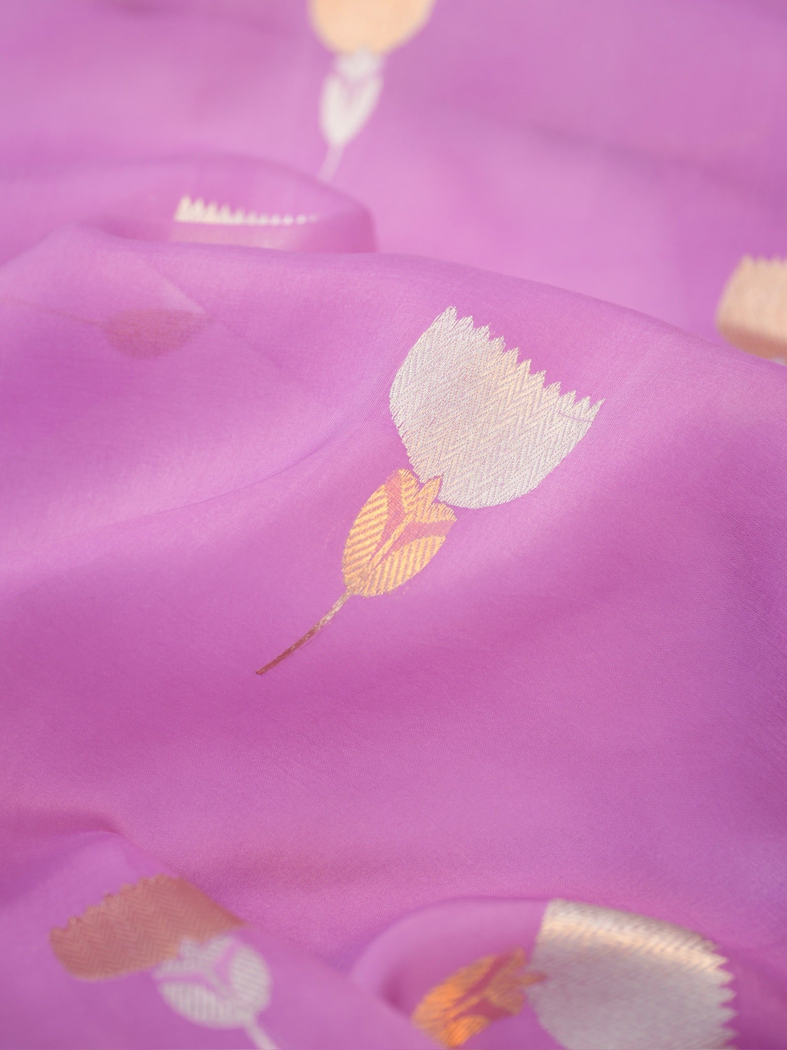 Banarasi Pure Kora Organza Handwoven Silk Saree