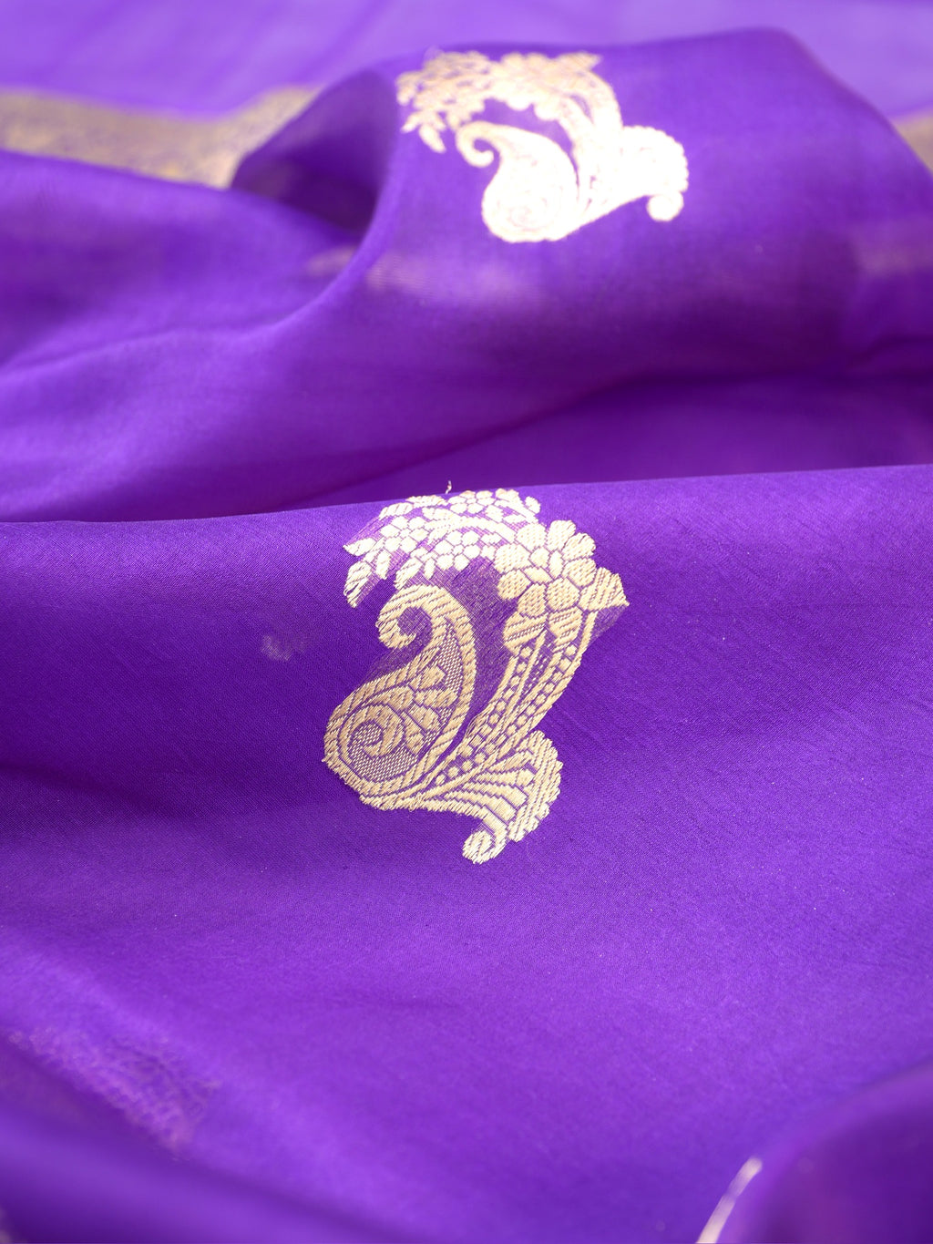 Banarasi Pure Kora Organza Handwoven Silk Saree