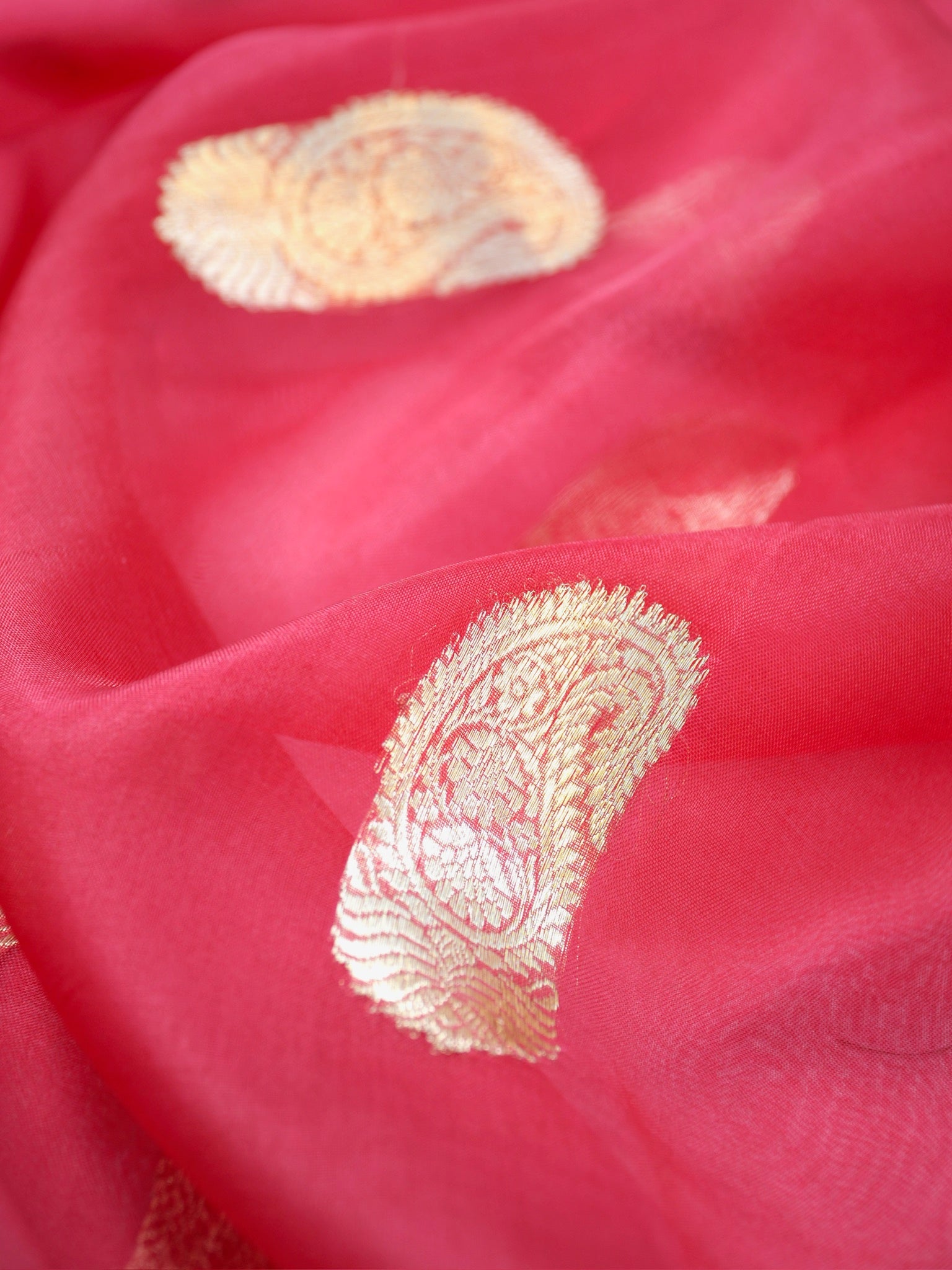 Banarasi Pure Kora Organza Handwoven Silk Saree