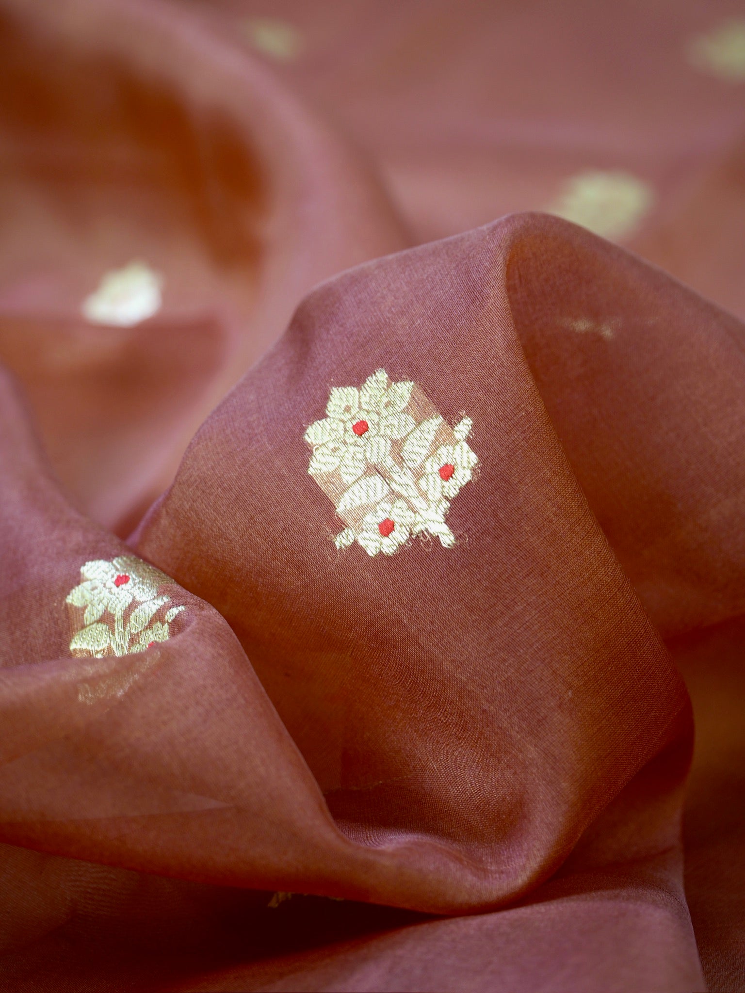 Banarasi Pure Kora Organza Handwoven Silk Saree