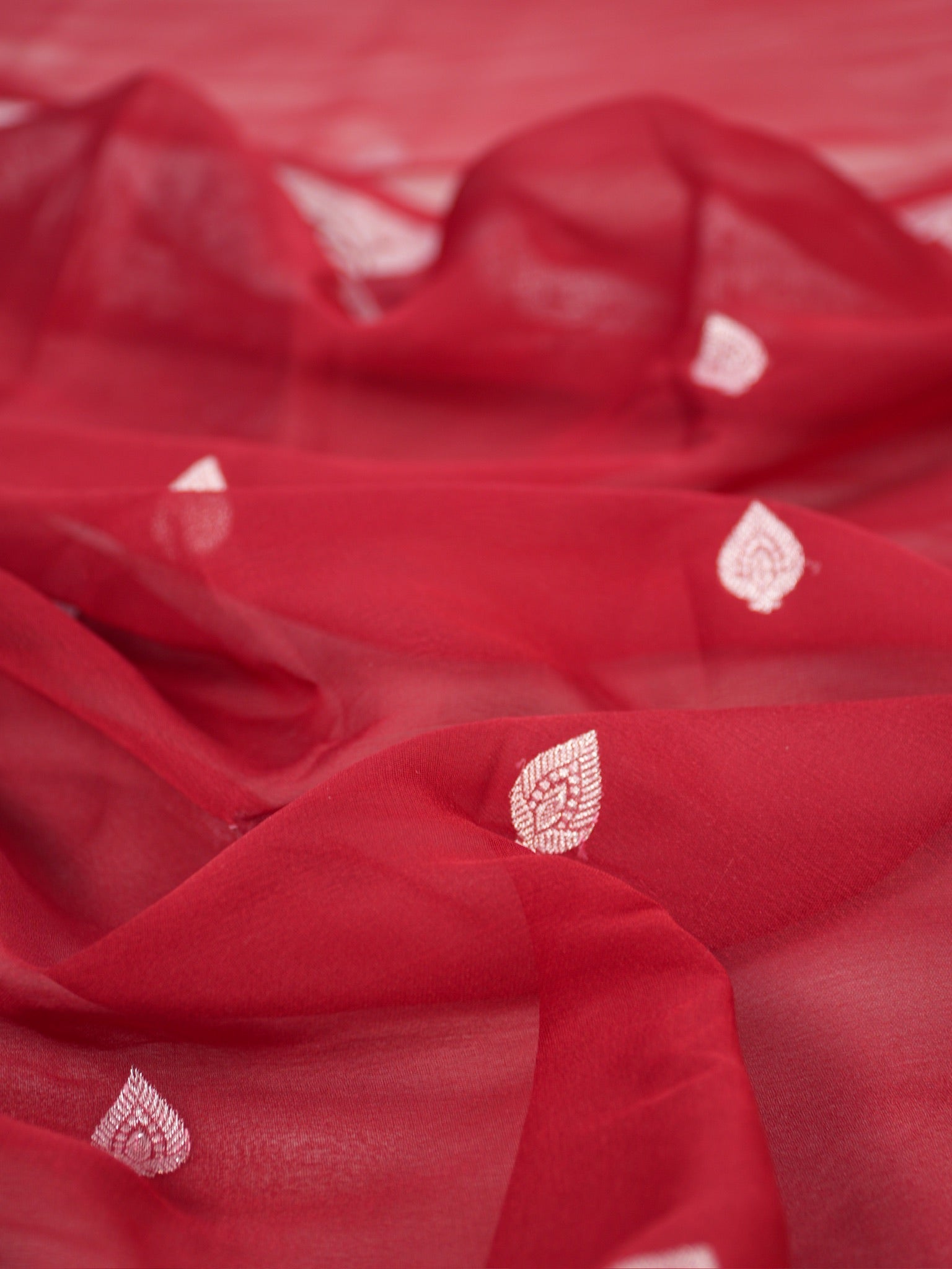 Banarasi Pure Khaddi Chiffon Handwoven Silk Saree