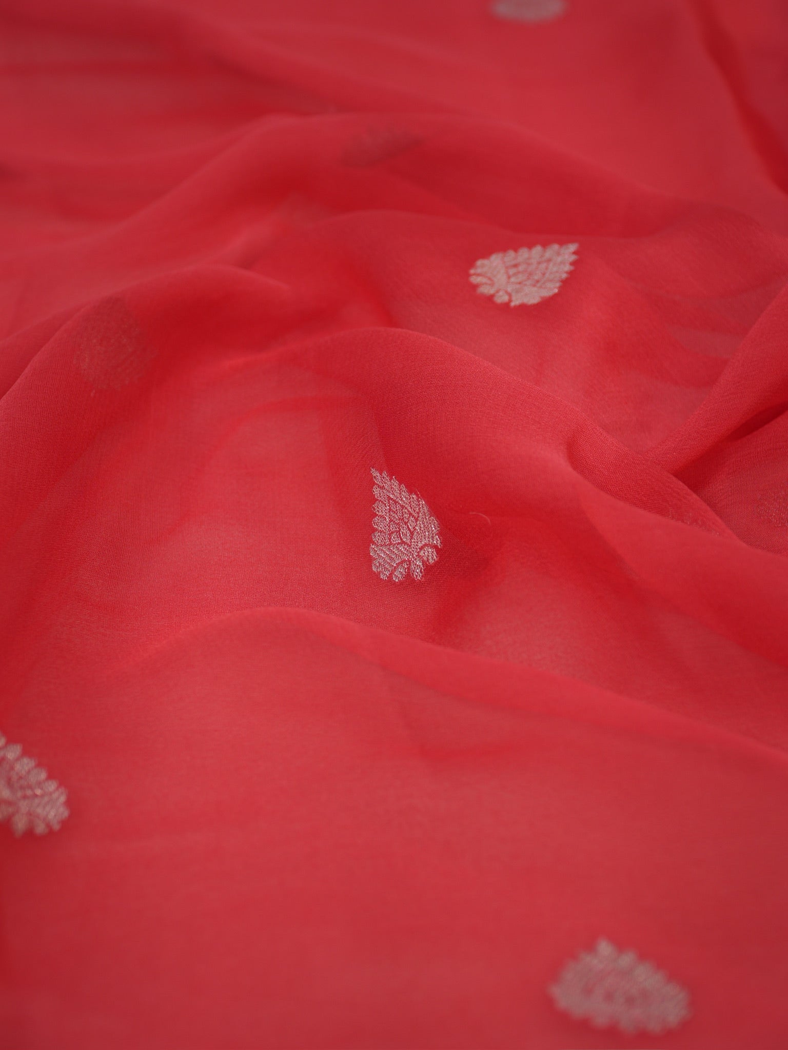Banarasi Pure Khaddi Chiffon Handwoven Silk Saree