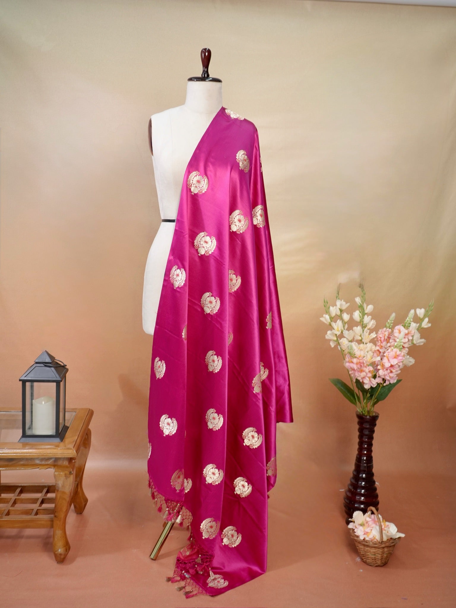 Banarasi Pure Mashru Silk Sona Rupa Buta Kadhuwa Dupatta with Meenakari