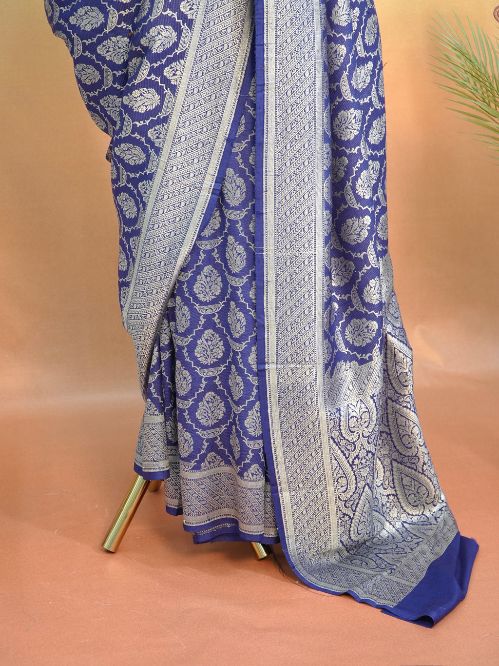 Banarasi Pure Chiniya Silk Saree with Reshmi Zari Work - Handlwoven