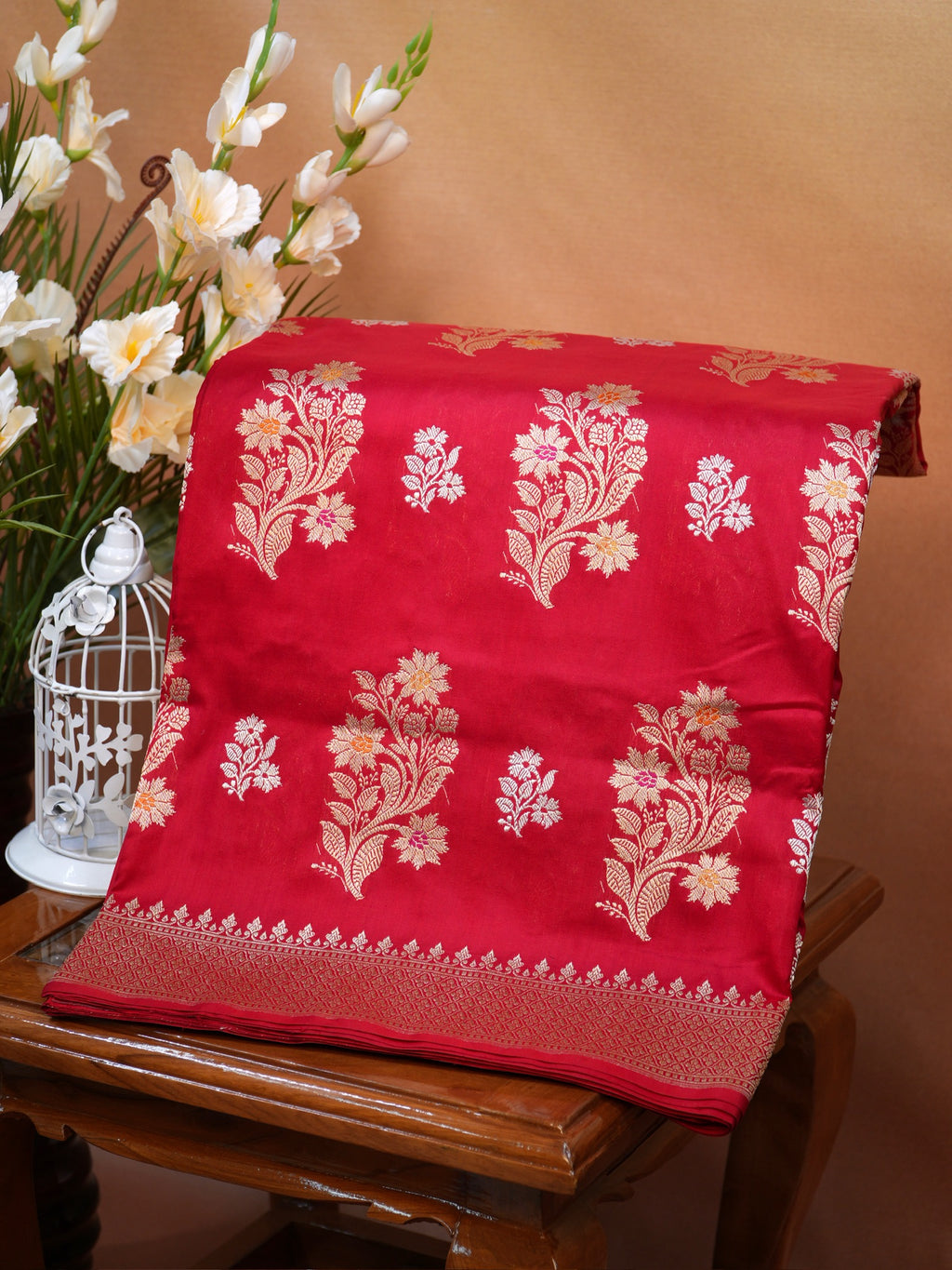 Bridal Red Handwoven Banarasi Pure Katan Silk Kadhwa Saree
