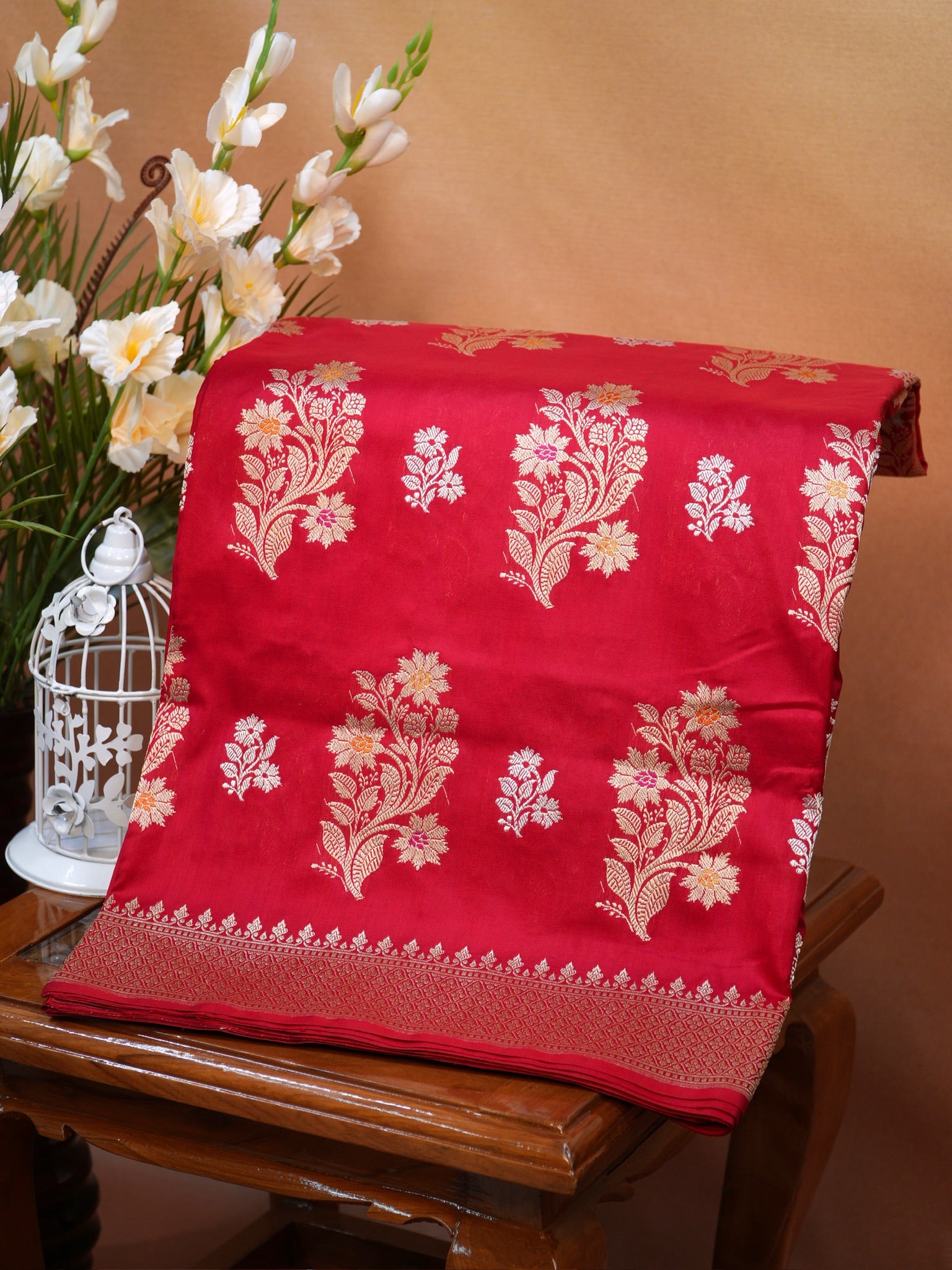 Bridal Red Handwoven Banarasi Pure Katan Silk Kadhwa Saree