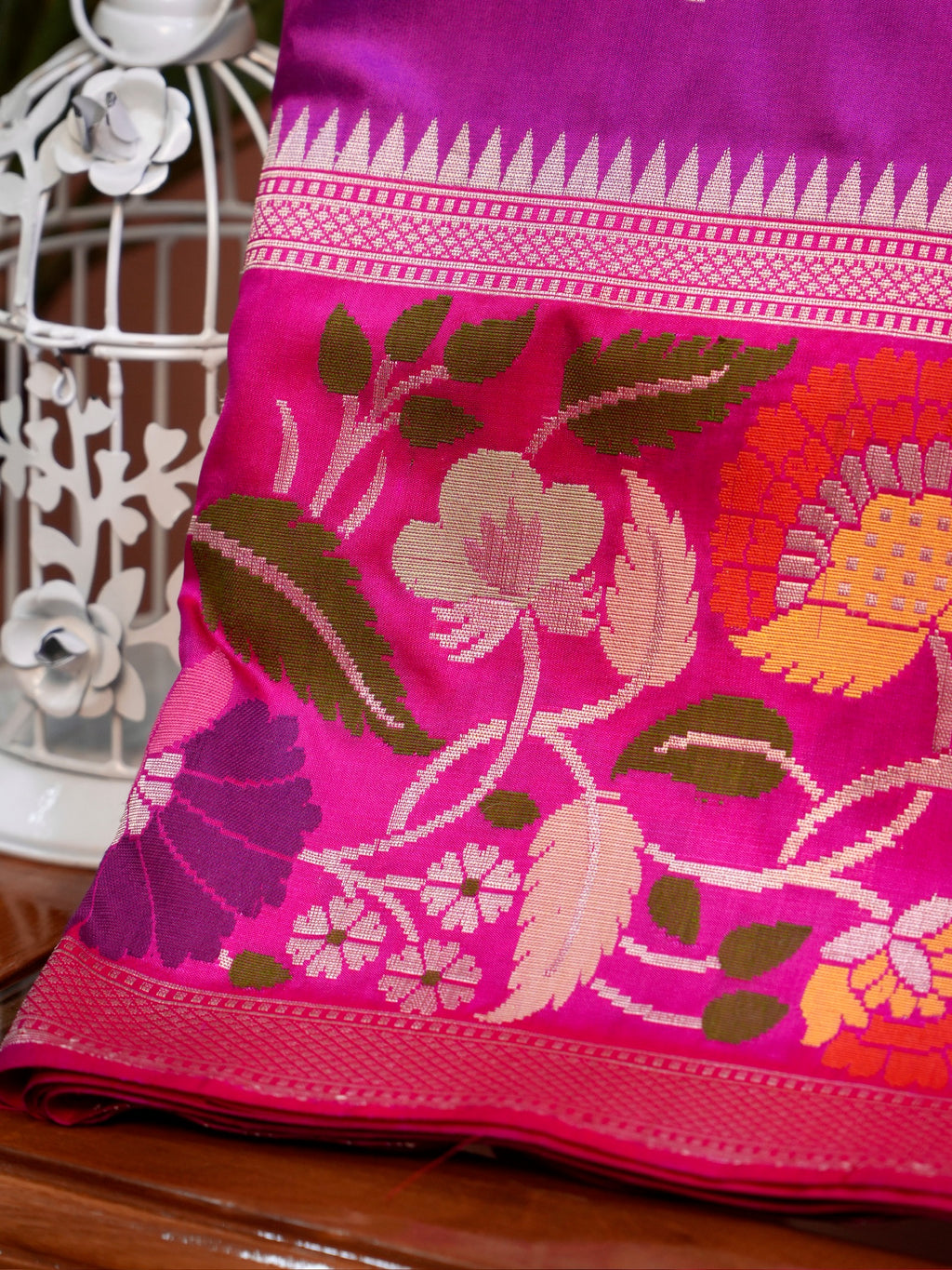 Magenta Pink Banarasi Pure Katan Silk Tilfi Kadhwa Saree with Meenakari
