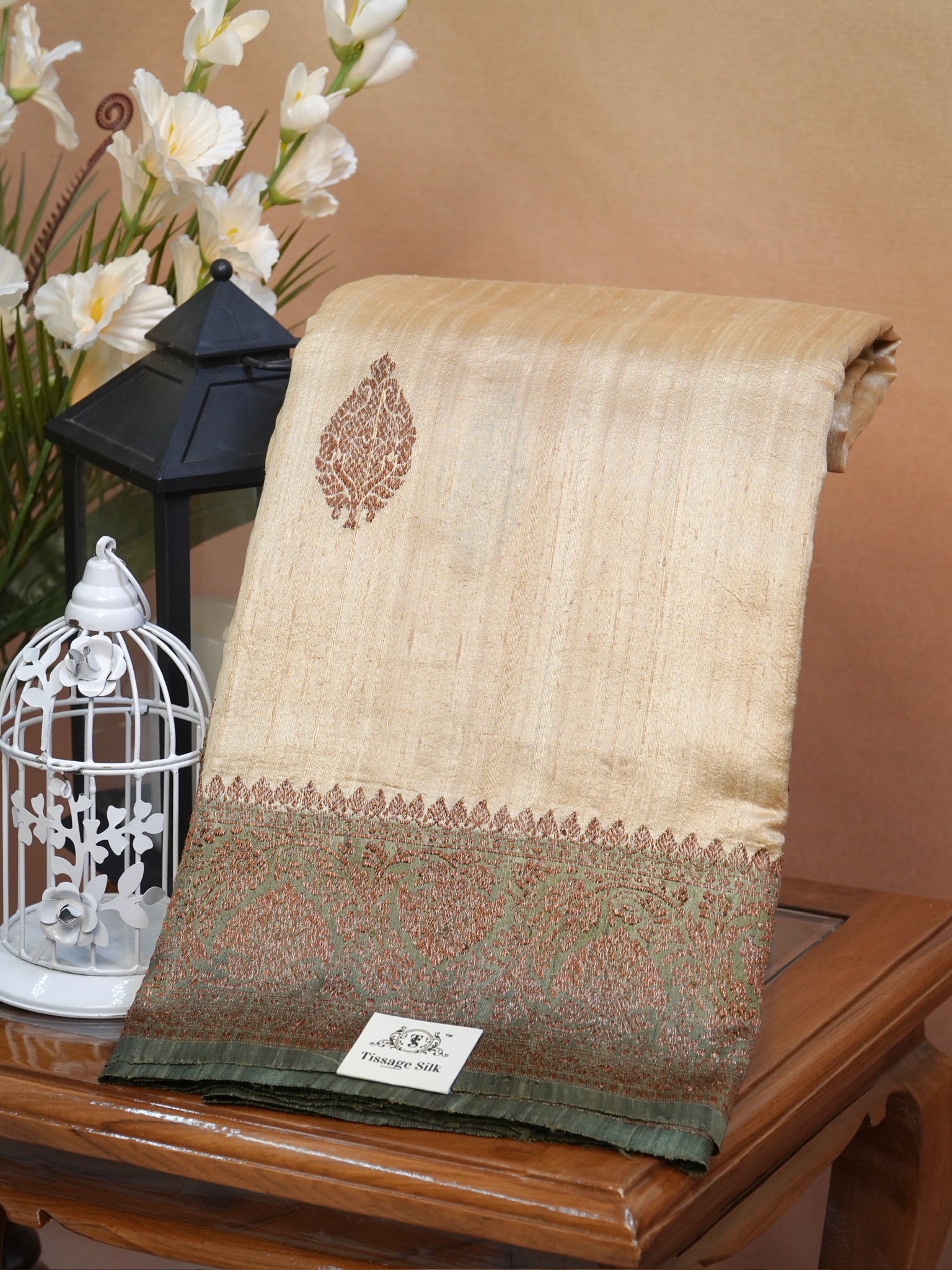 Banarasi Pure Raw Matka Silk Handmade Kadhuva Saree