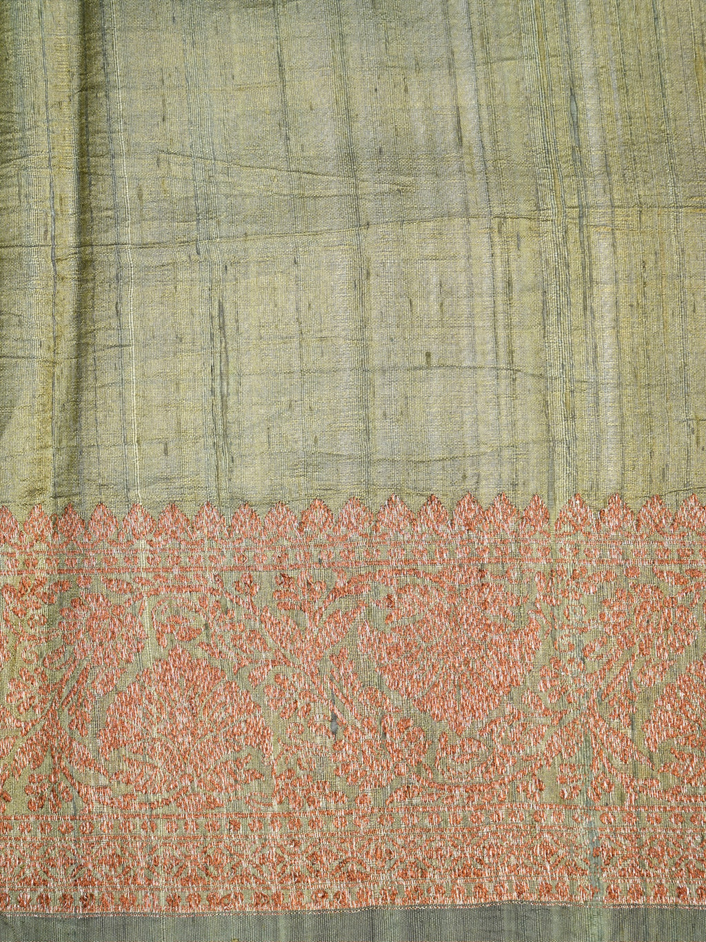 Banarasi Pure Raw Matka Silk Handmade Kadhuva Saree