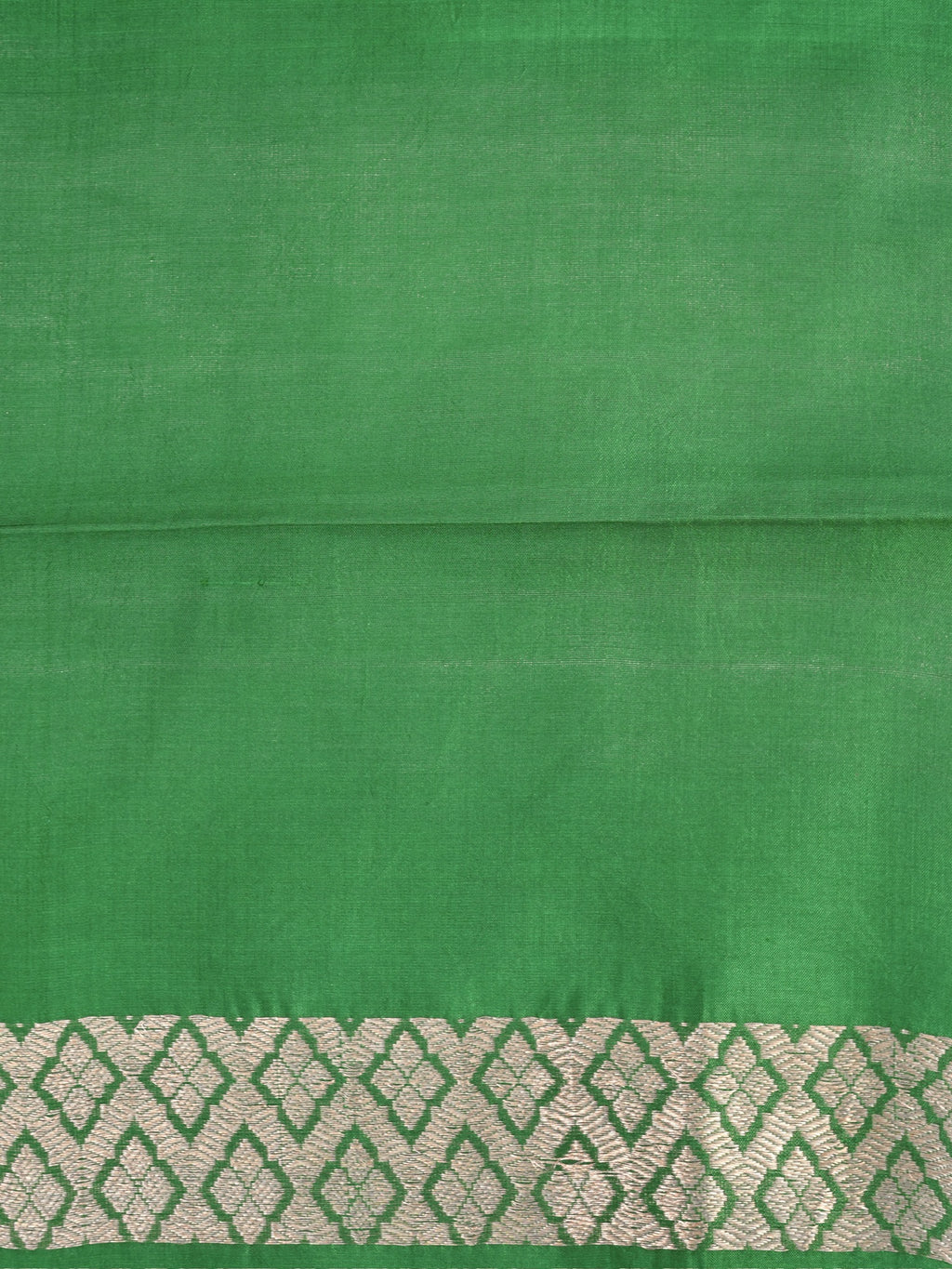 Banarasi Pure Katan Silk Handwoven Kadhuva Saree