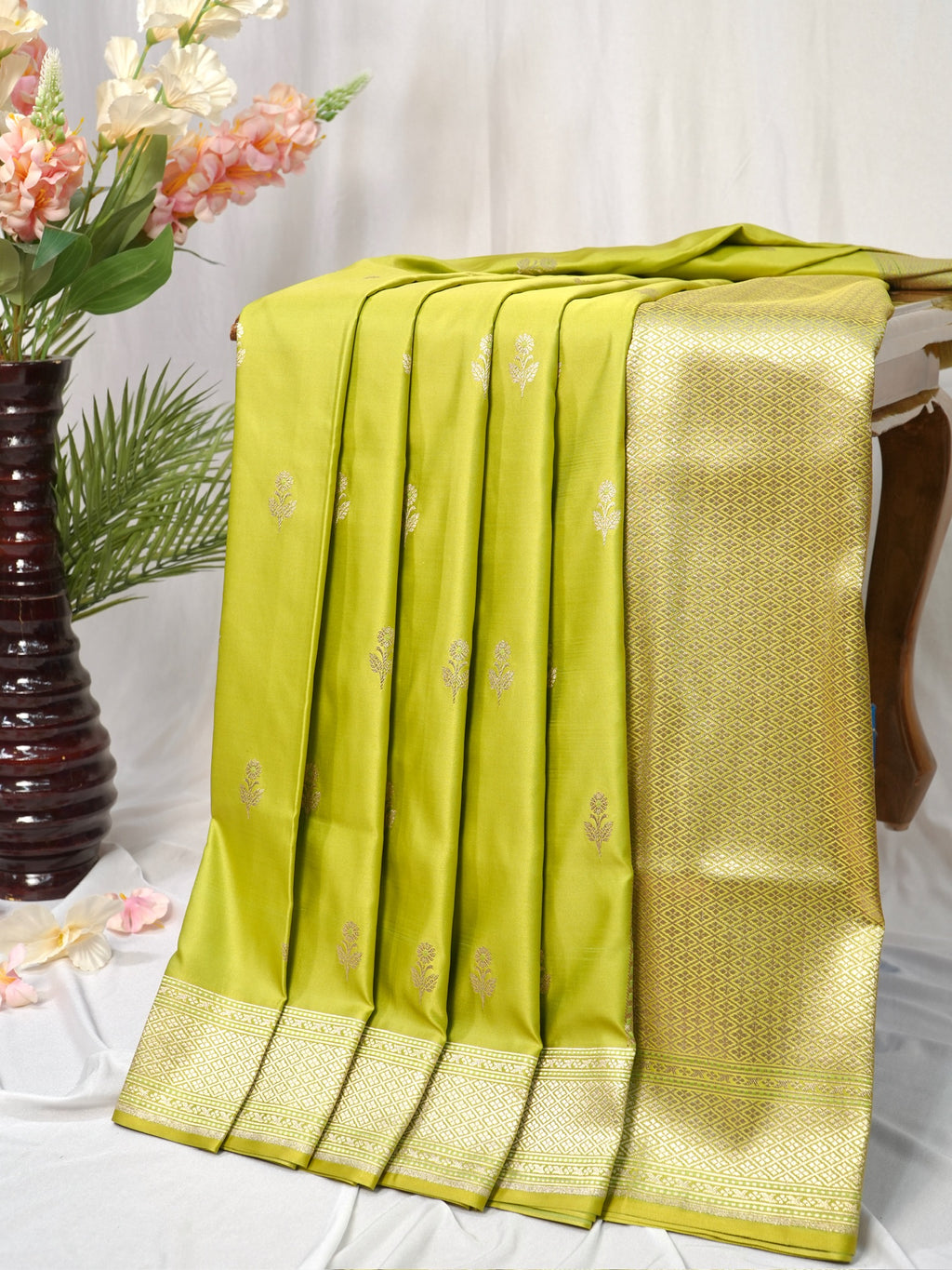 Banarasi Mushru Katan Silk Saree – Lime Green / Parrot Green