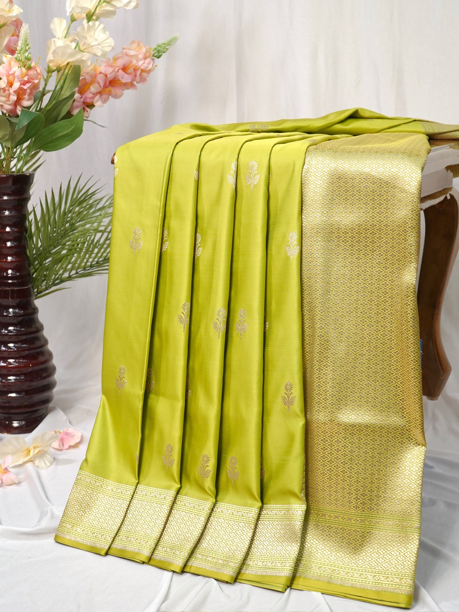 Banarasi Mushru Katan Silk Saree – Lime Green / Parrot Green