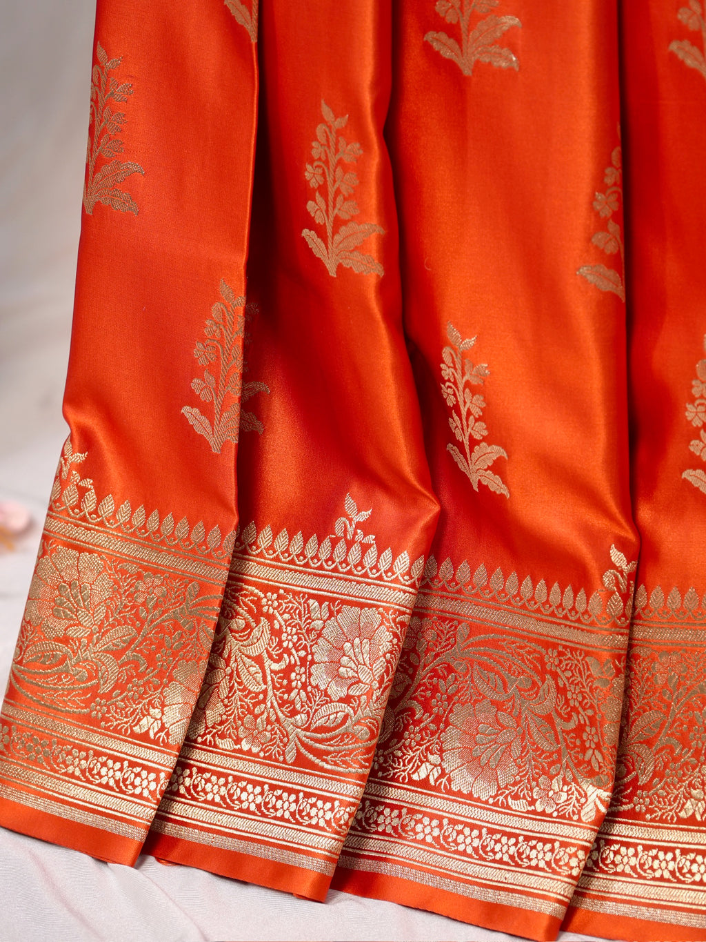 Banarasi Mushru Katan Silk Saree – Red