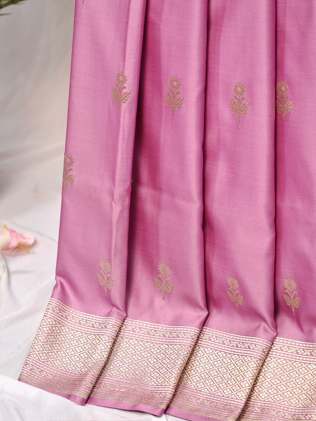 Orchid Pink Banarasi Mushru Katan Silk Saree