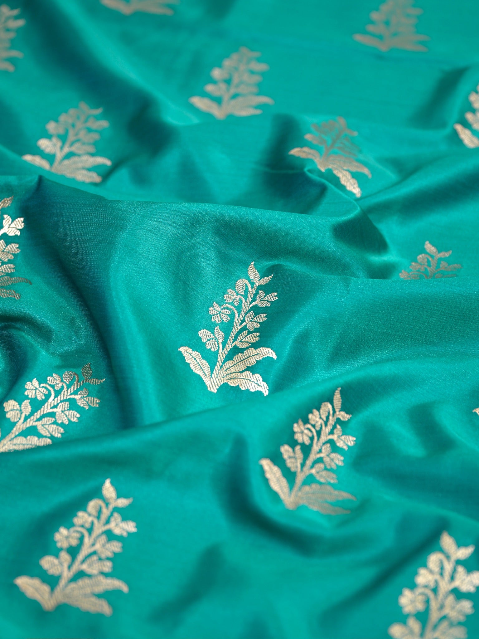 Banarasi Mushru Katan Silk Saree – Turquoise Teal