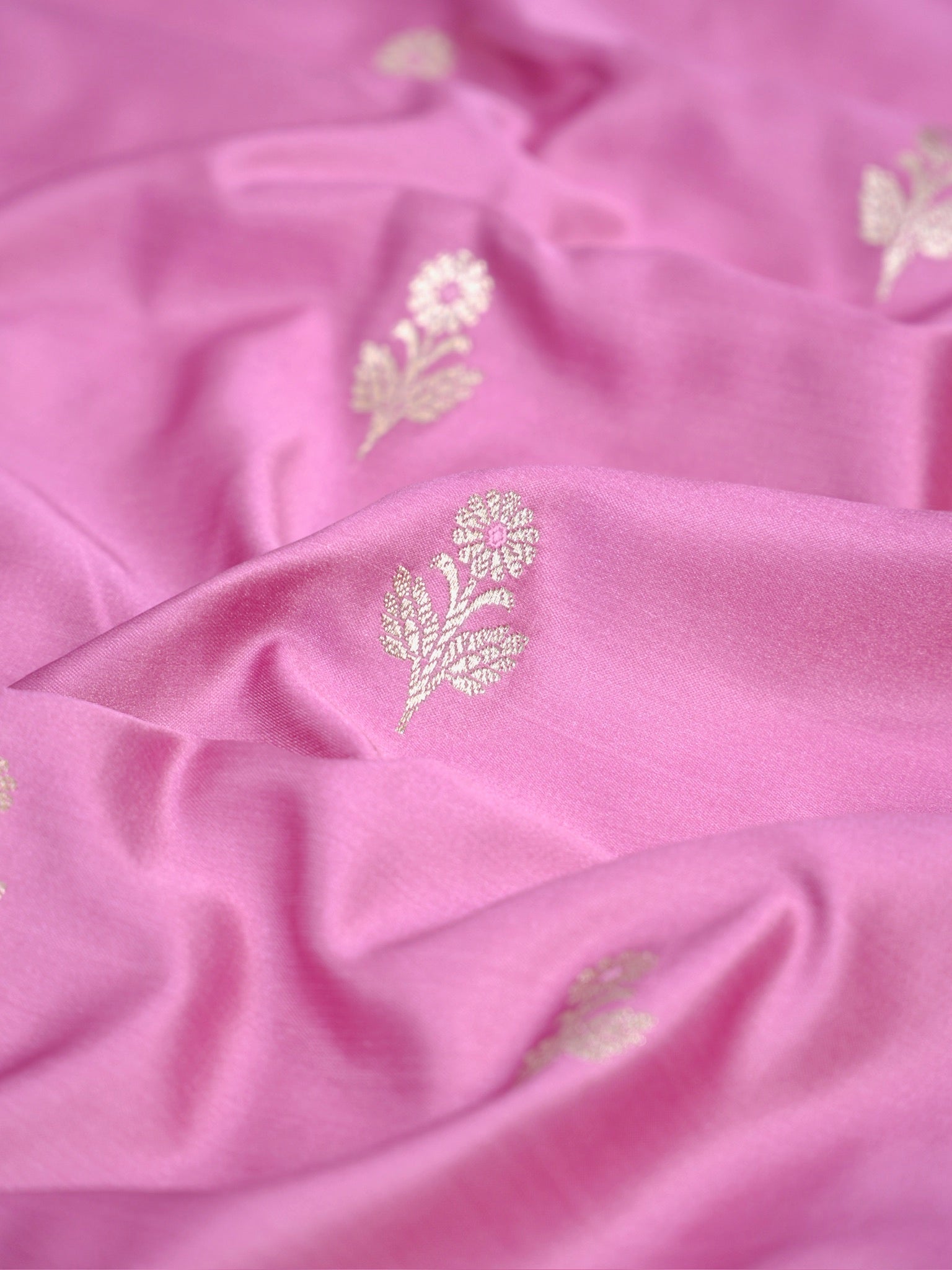 Orchid Pink Banarasi Mushru Katan Silk Saree