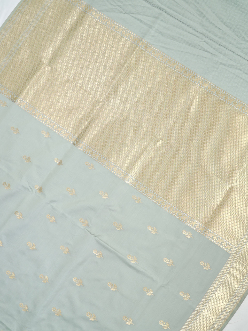 Banarasi Mushru Katan Silk Saree – Pastel Mint Green
