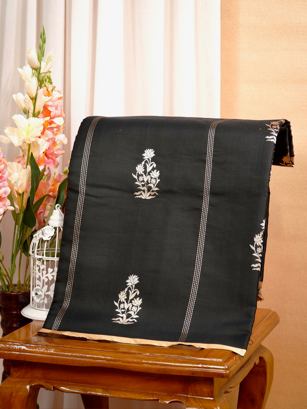 Banarasi Pure Mushru Katan Silk Saree with Kadhuva Weave -Classic Black