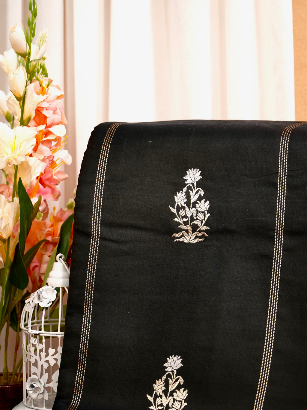 Banarasi Pure Mushru Katan Silk Saree with Kadhuva Weave -Classic Black