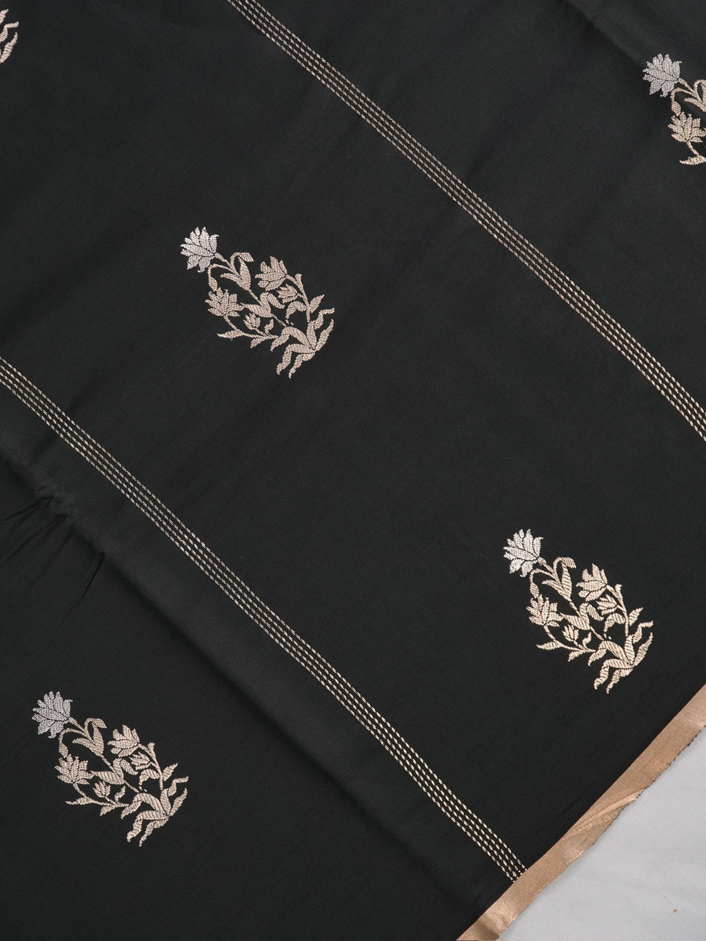Banarasi Pure Mushru Katan Silk Saree with Kadhuva Weave -Classic Black
