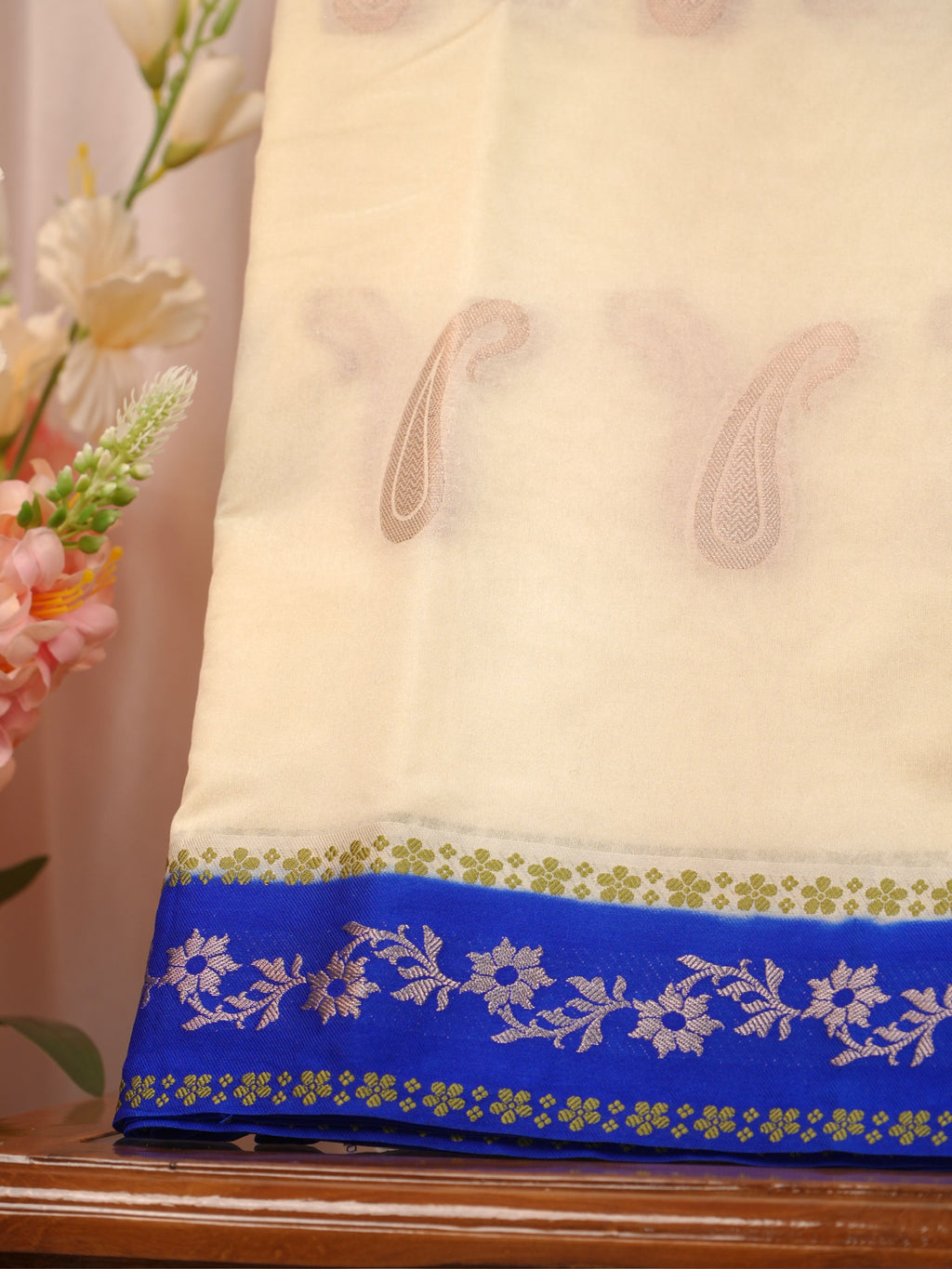 Cream & Royal Blue Contrast Banarasi Semi Soft Silk Saree