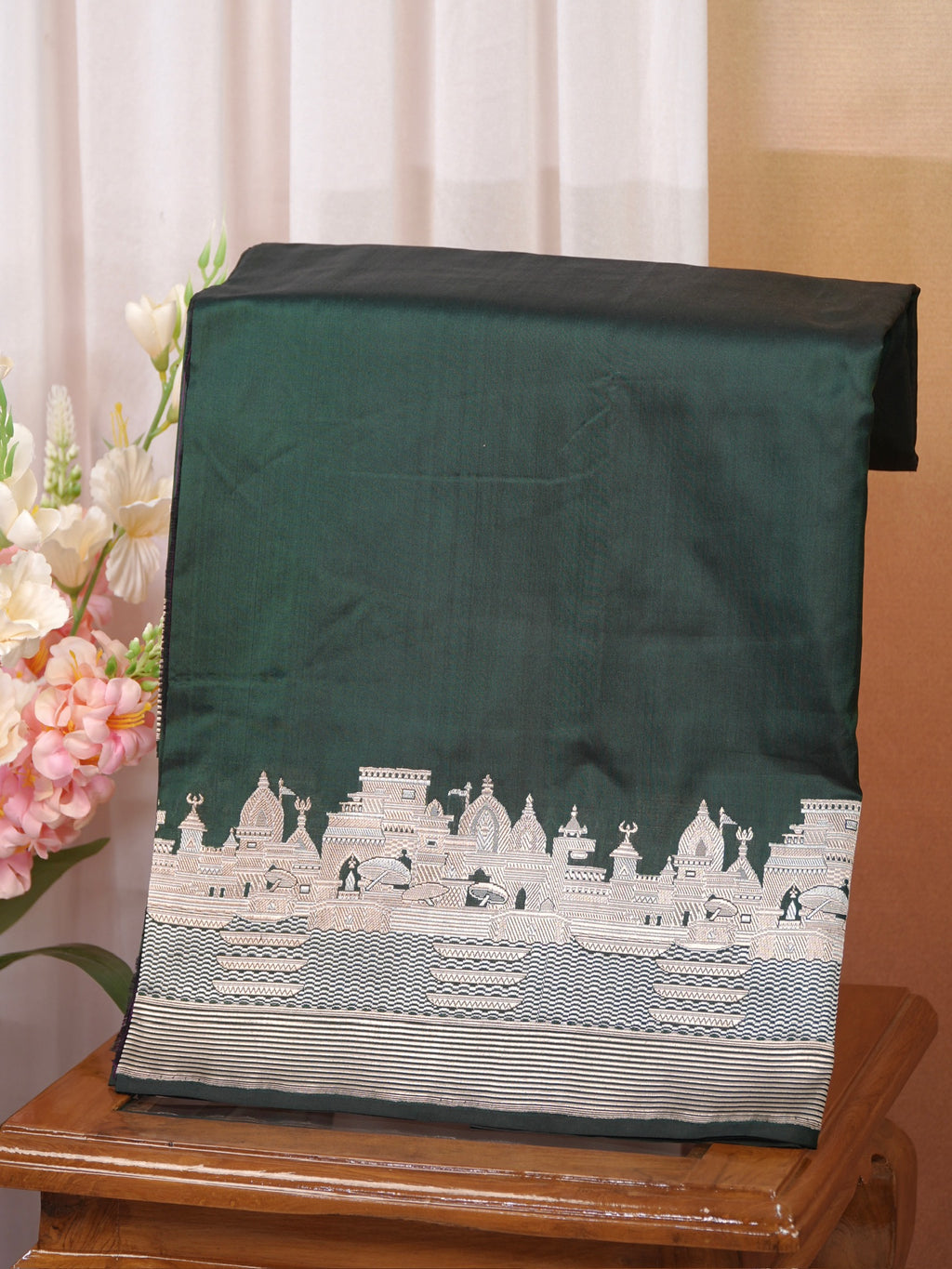 Deep Forest Green Pure Katan Silk Handwoven Banarasi Saree with Varanasi Ghat Motif Border