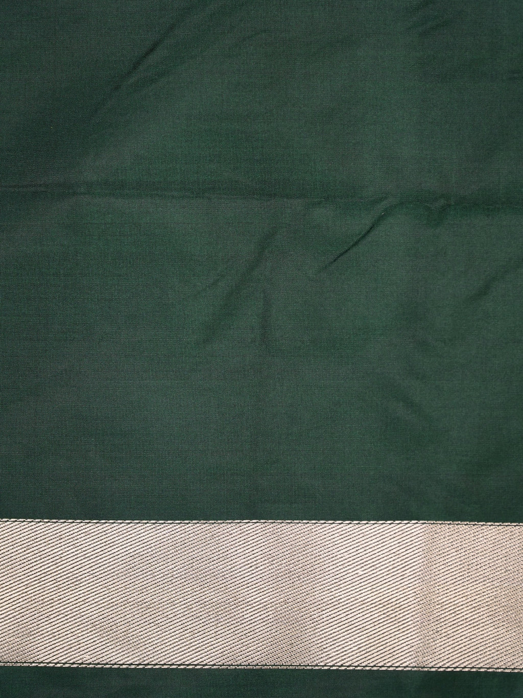 Deep Forest Green Pure Katan Silk Handwoven Banarasi Saree with Varanasi Ghat Motif Border