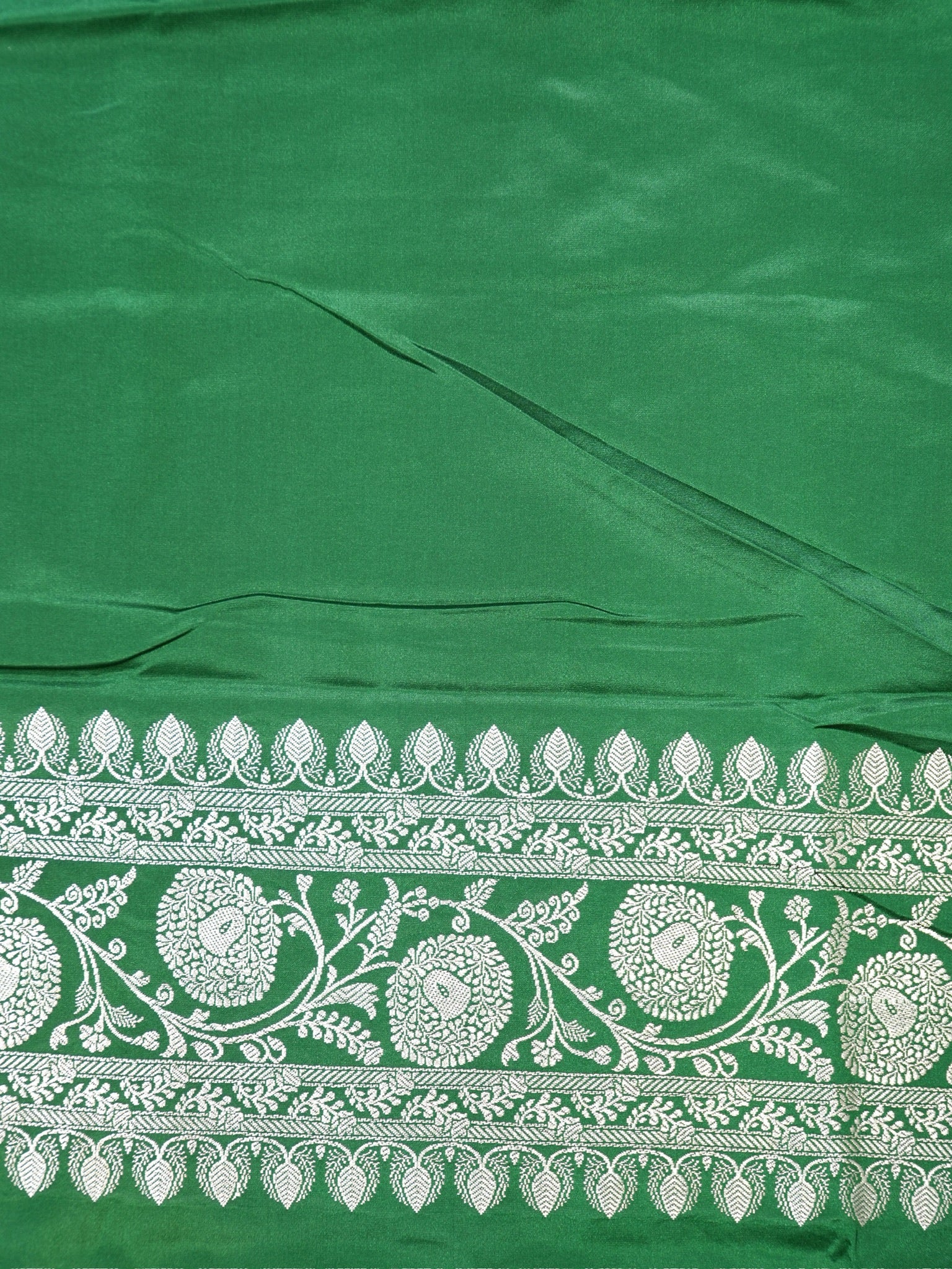 Emerald Green Banarasi Mashru Katan Silk Saree with Meandering Floral Vines