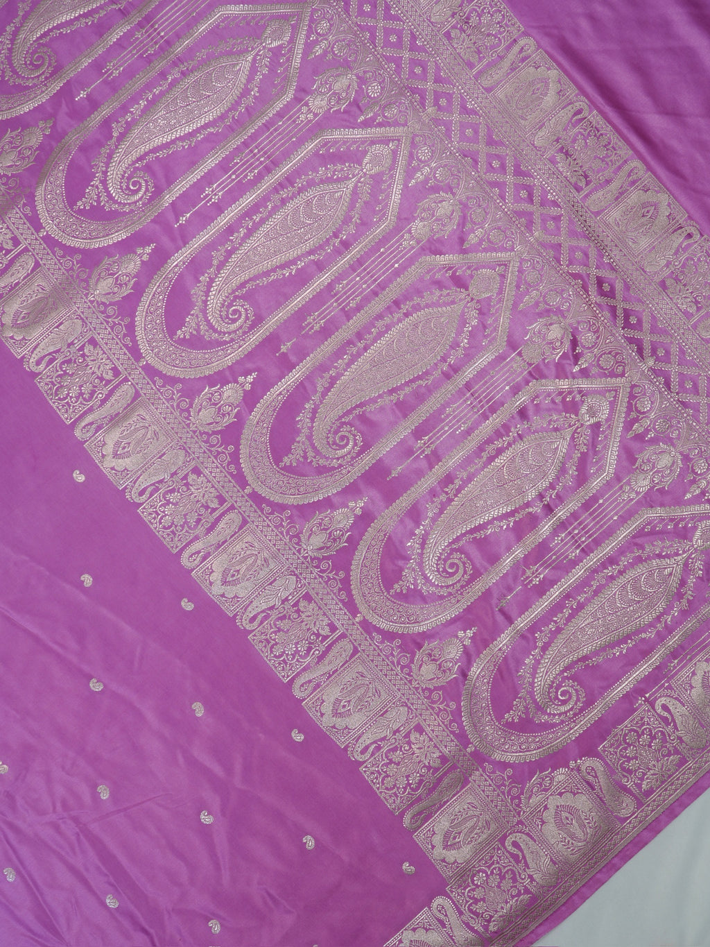 Lilac Orchid Banarasi Mashru Katan Silk Saree with Paisley Motifs