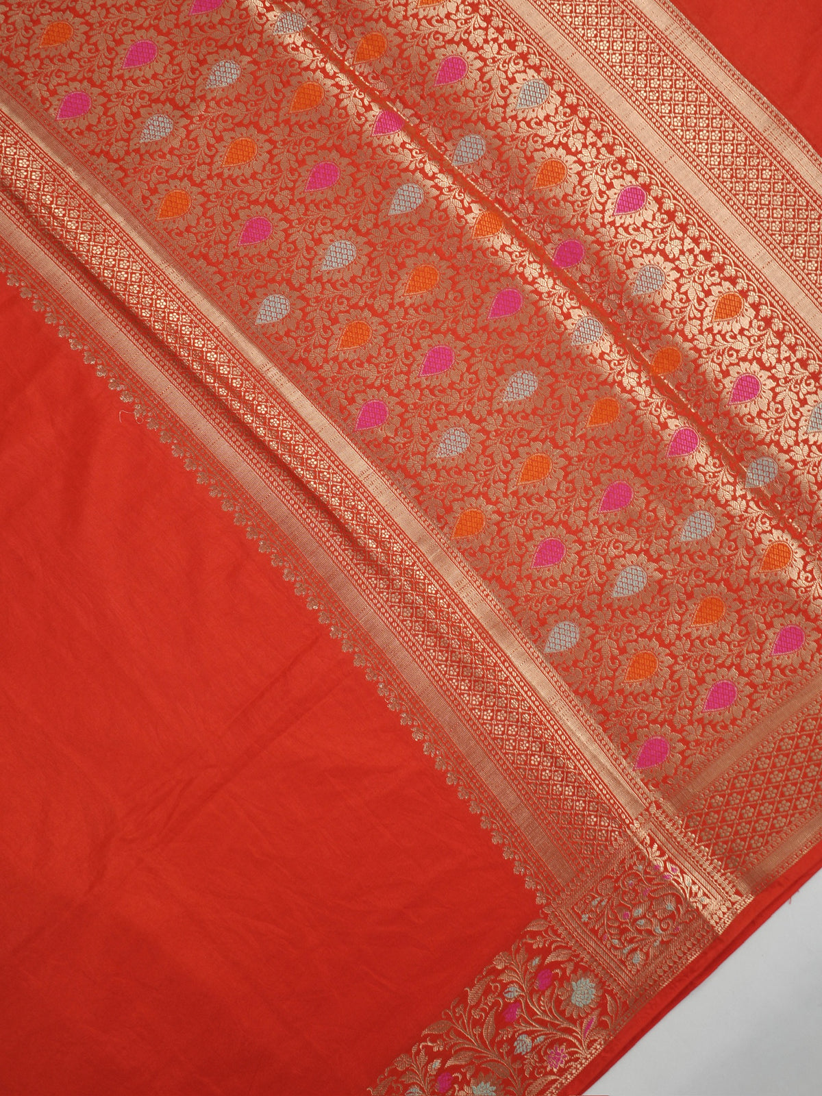 Vibrant Red Banarasi Chiniya Silk Saree with Meenakari Floral Border & Zari Pallu