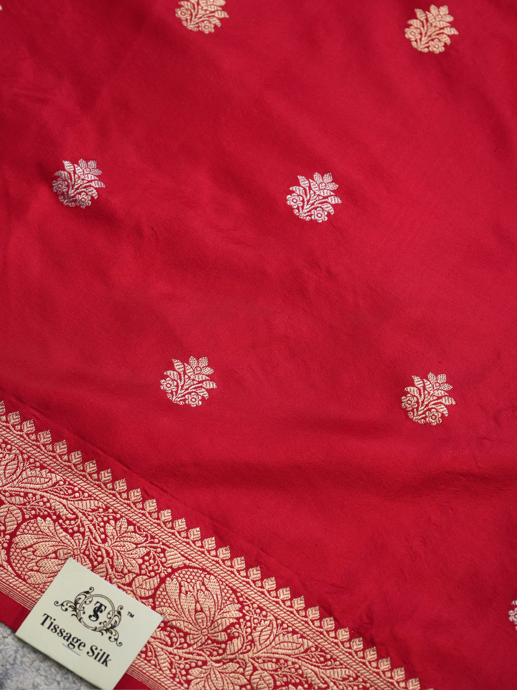 Banarasi Pure Katan Silk Kadhuva Handwoven Saree – Red