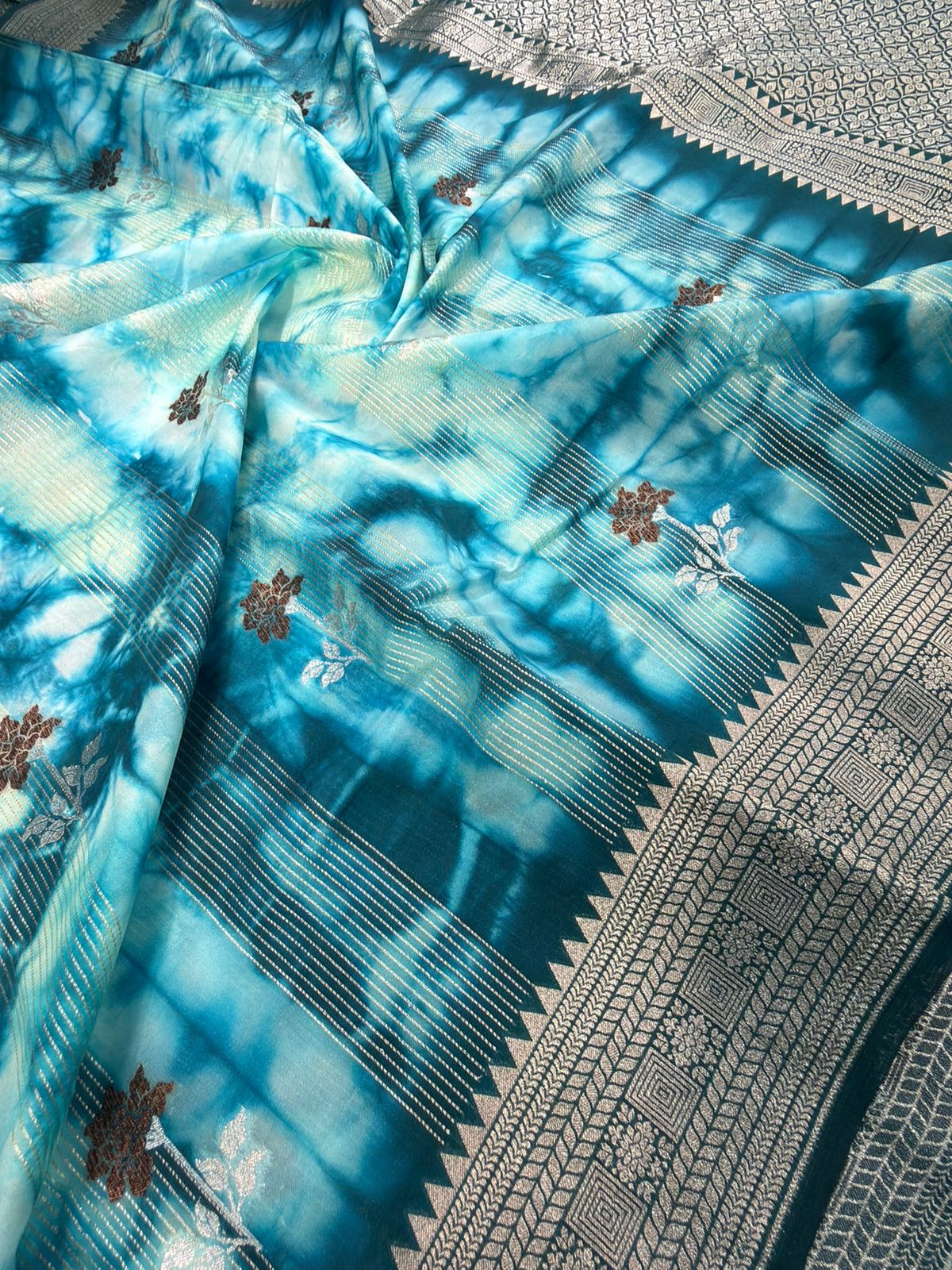 Banarasi Butter Silk Shibori Tye&Dye Saree