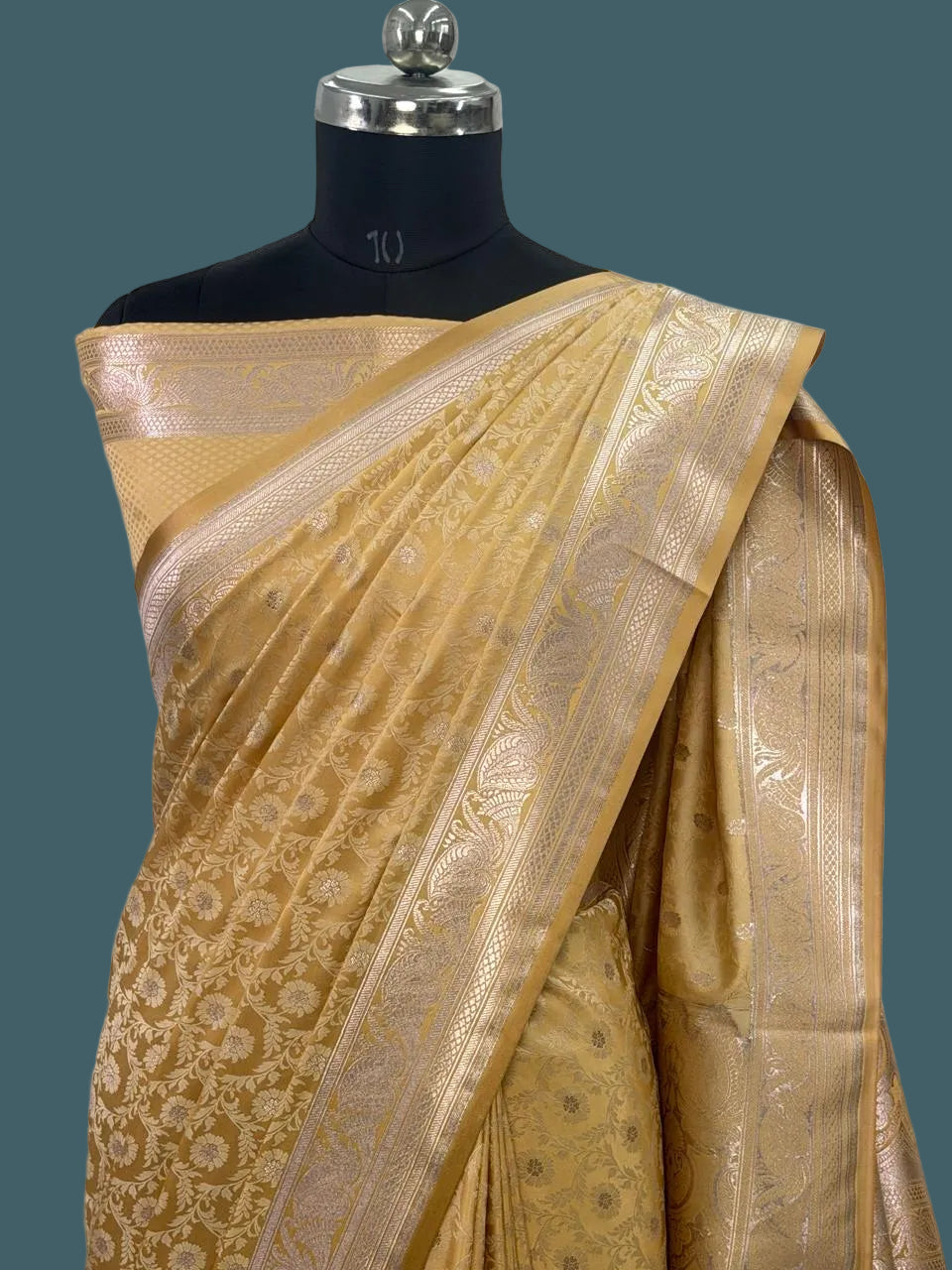 Banarasi Mushru Katan Tanchuii Silk Saree