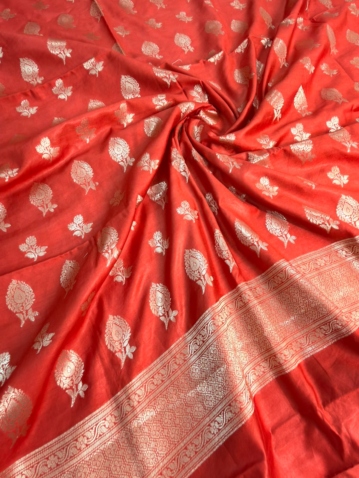 Banarasi Chiniya Silk Suit (3 piece set)